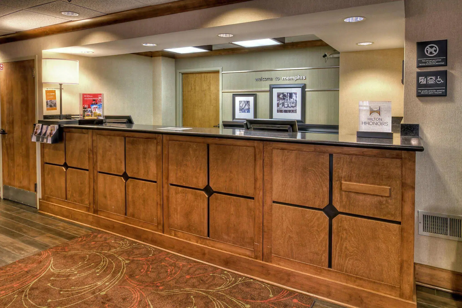 Hampton Inn Memphis-Poplar