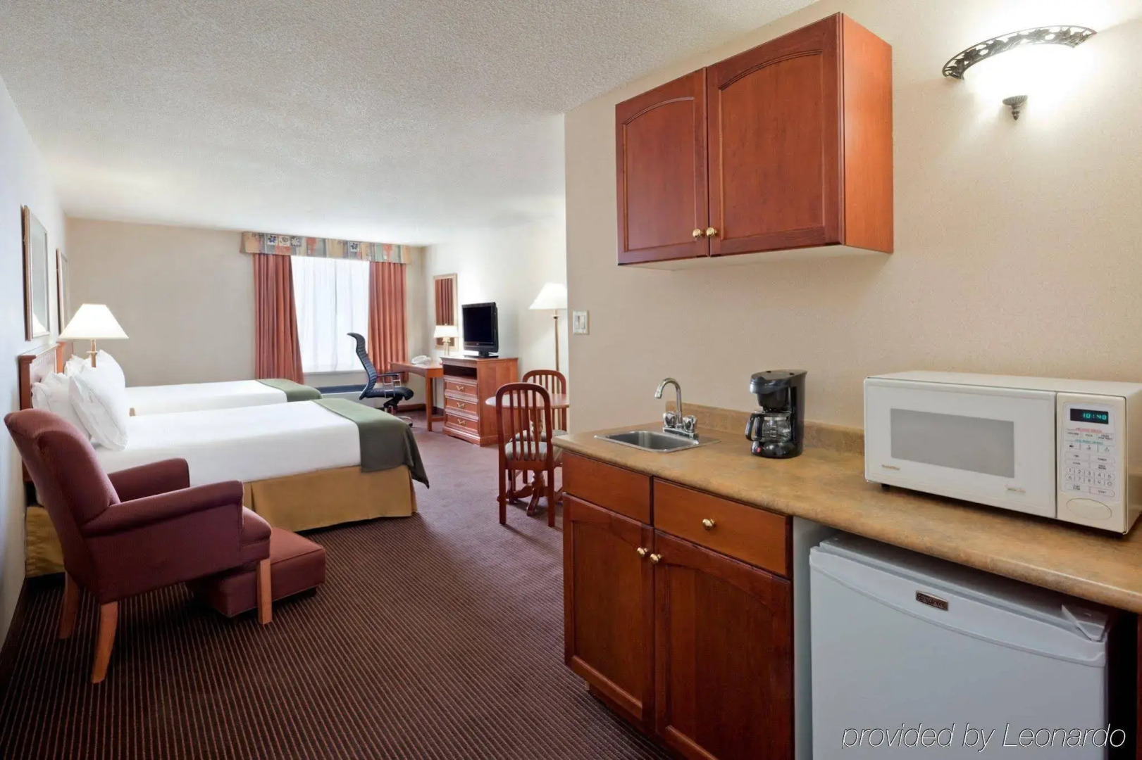 Quality Inn & Suites Regina Downtown