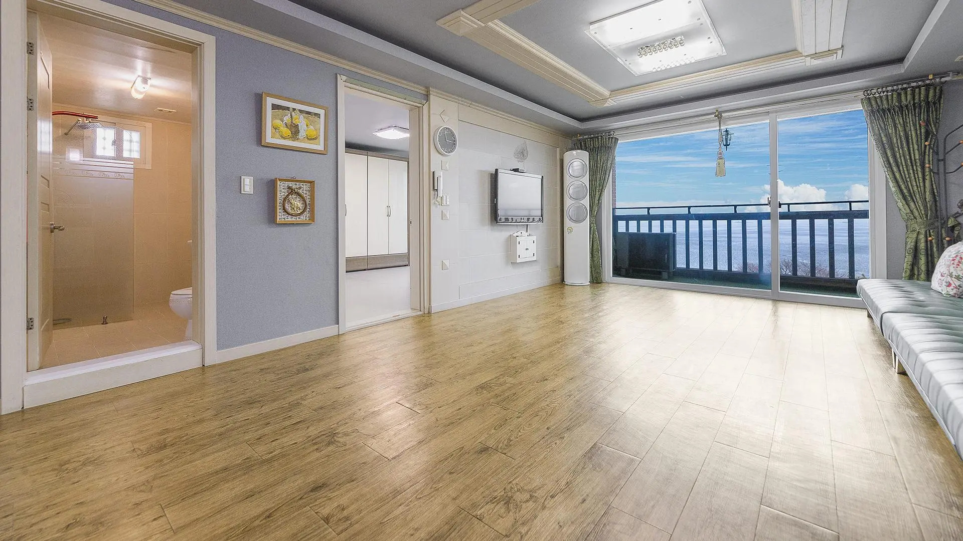 Ganghwa Badatgashimteo Pension