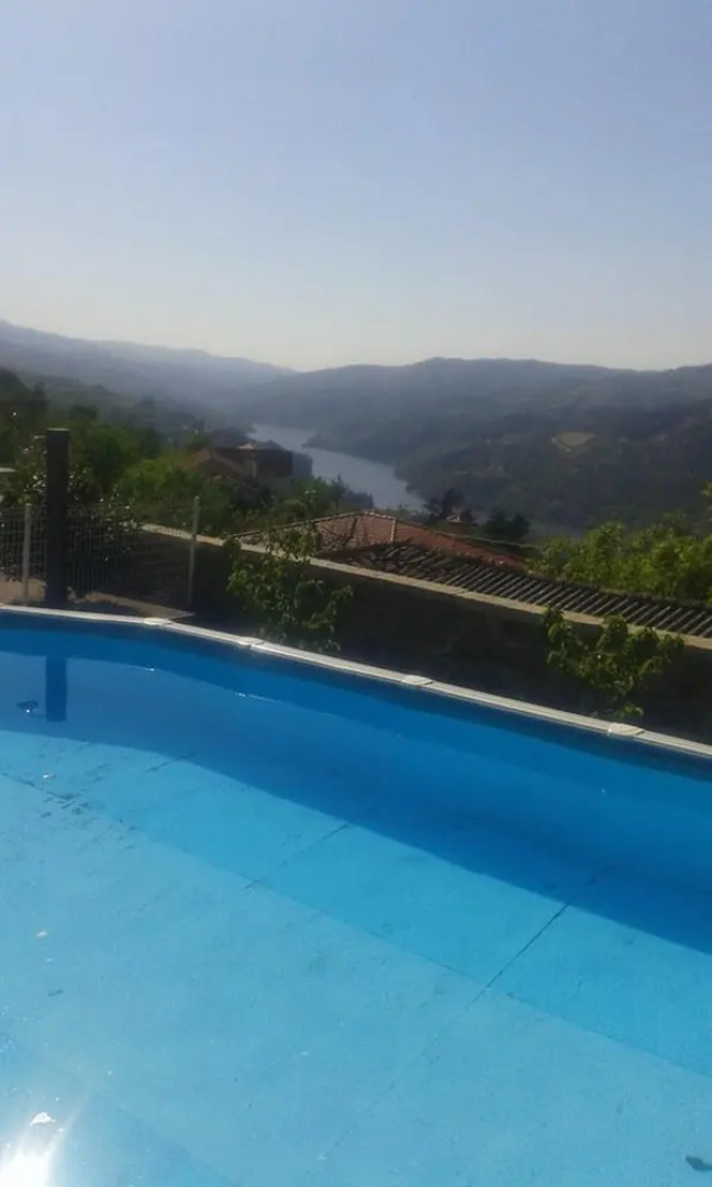 Villa With 3 Bedrooms in Douro, With Wonderful Mountain View, Private