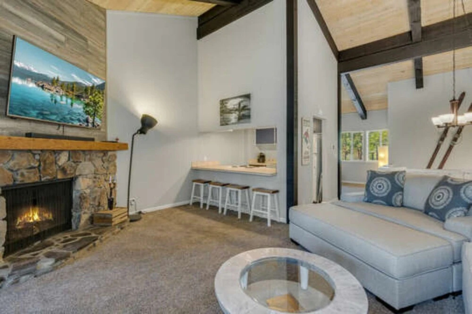 Skylandia Escape by Tahoe Mountain Properties