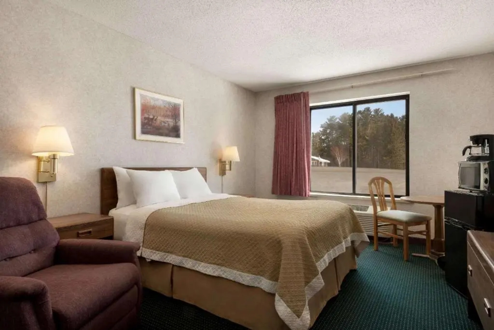 Days Inn Eagle River