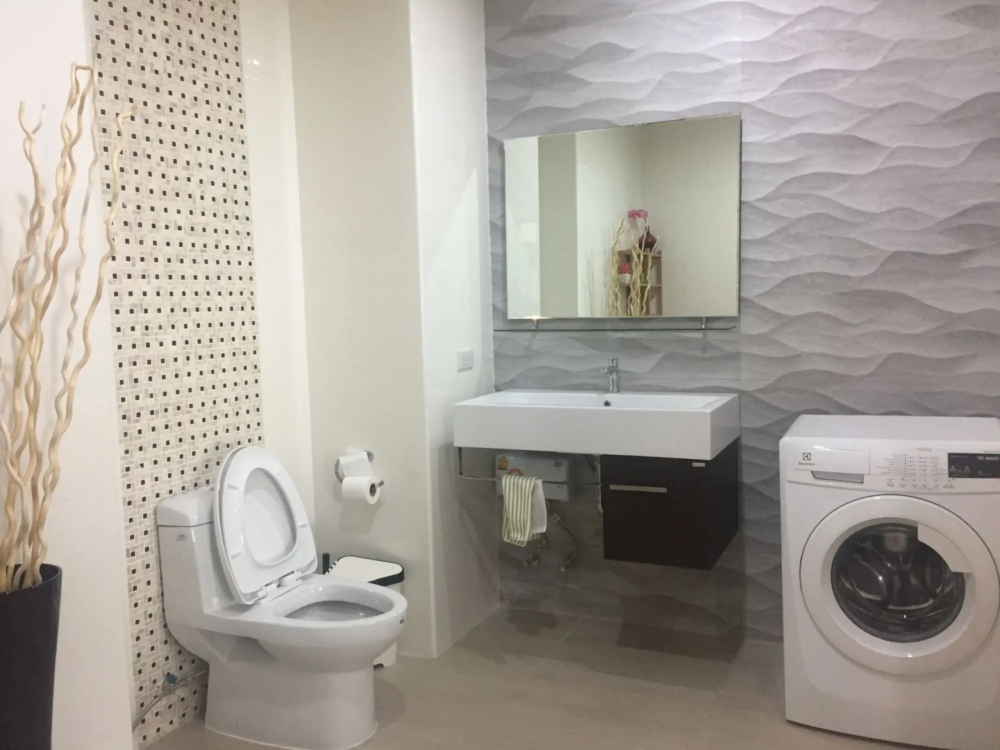 View Talay 6 Condominium by Honey