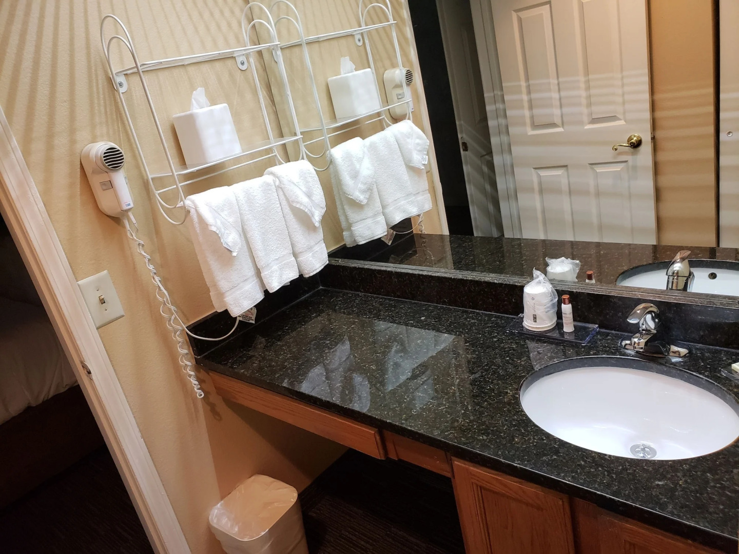 Affordable Suites of America Detroit-Warren