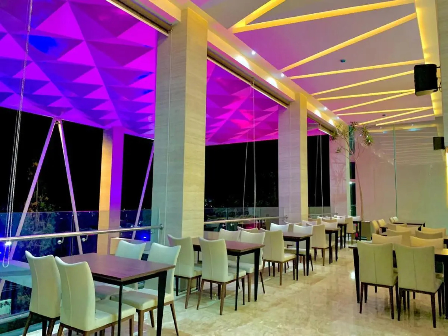 Sinergi Hotel & Villa