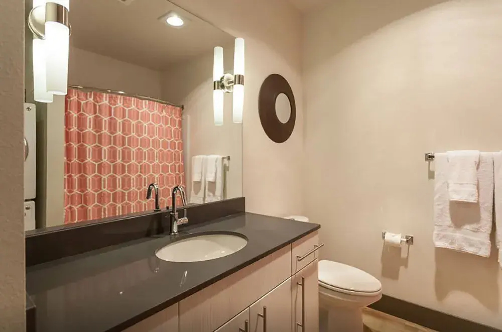 Waterfront Modern Studio Rooftop Views