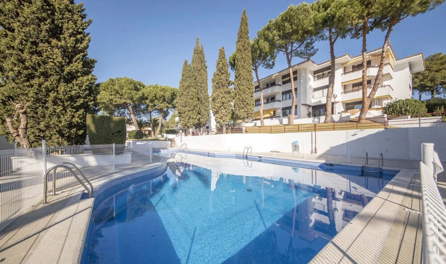 Tennis Apartment TVL 105