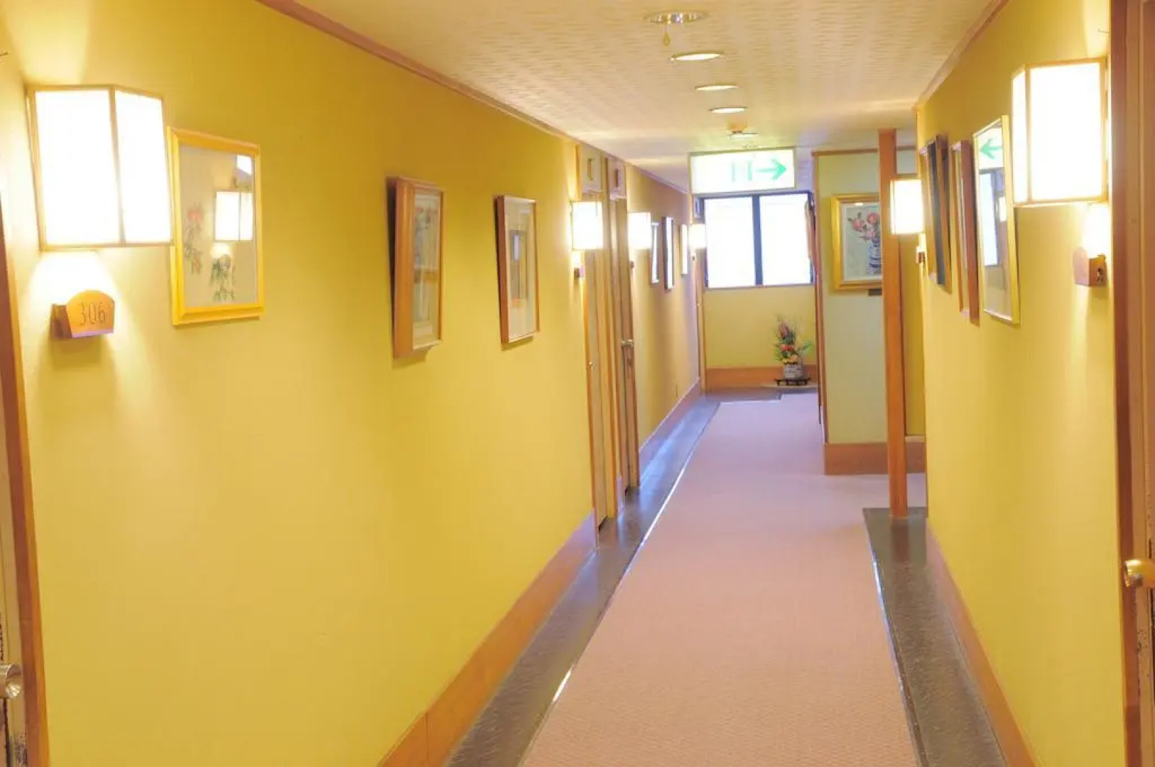 Komatsuya Hachinobou