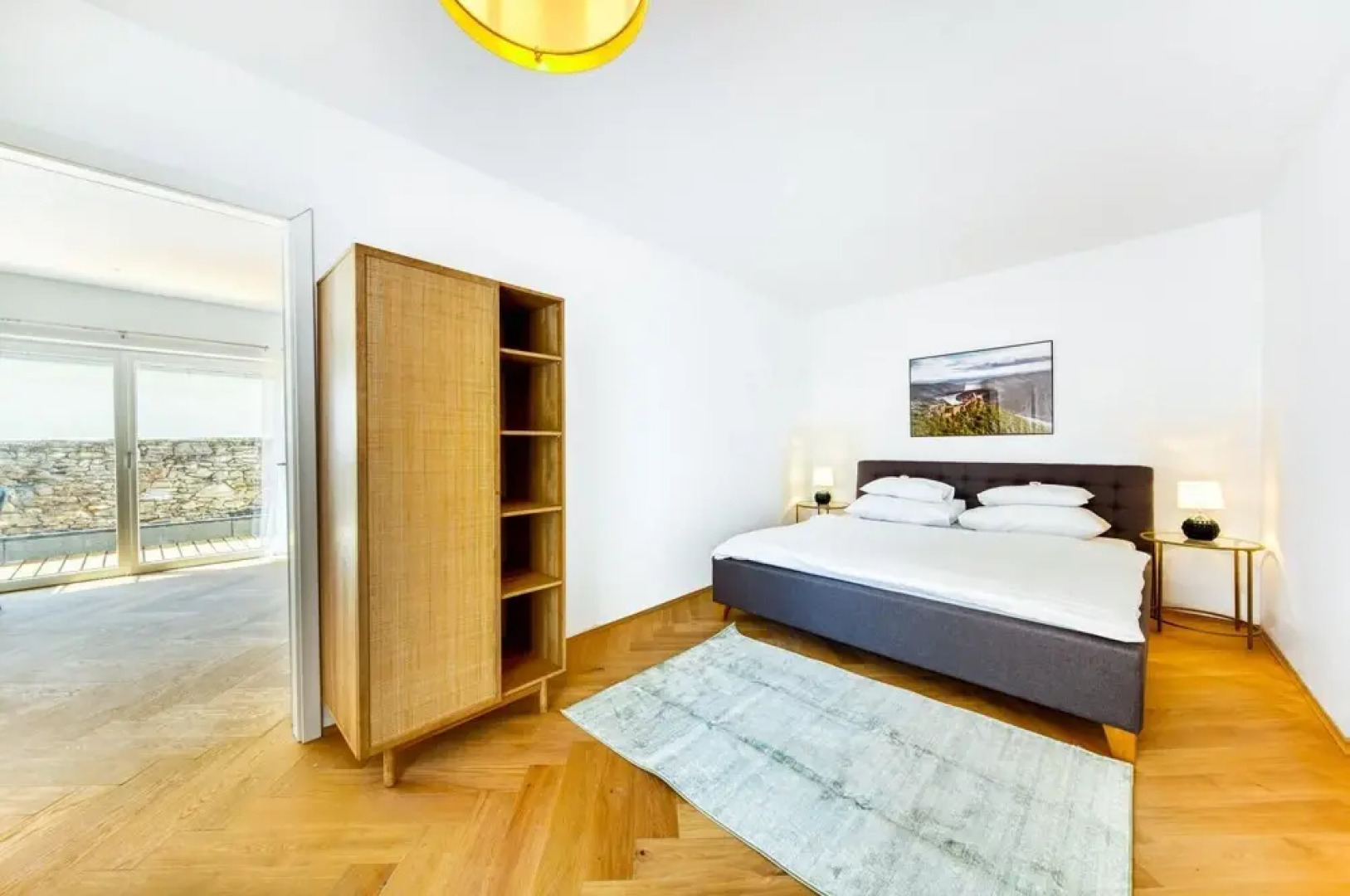 Deluxe Apartment With Terrace and Parking in the Historic City Centre of Krems an der Donau