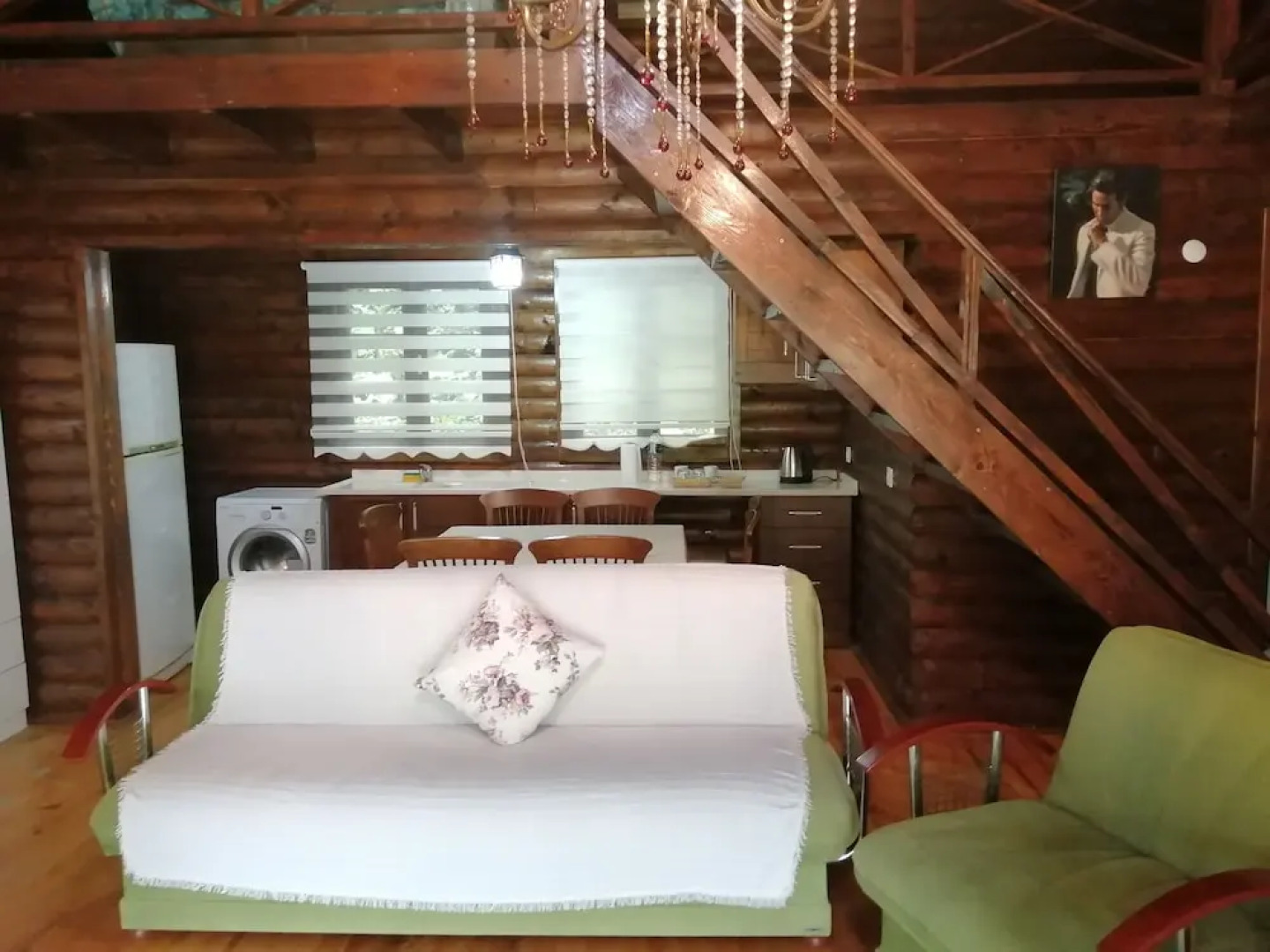 Sakli Cennet Esadiye