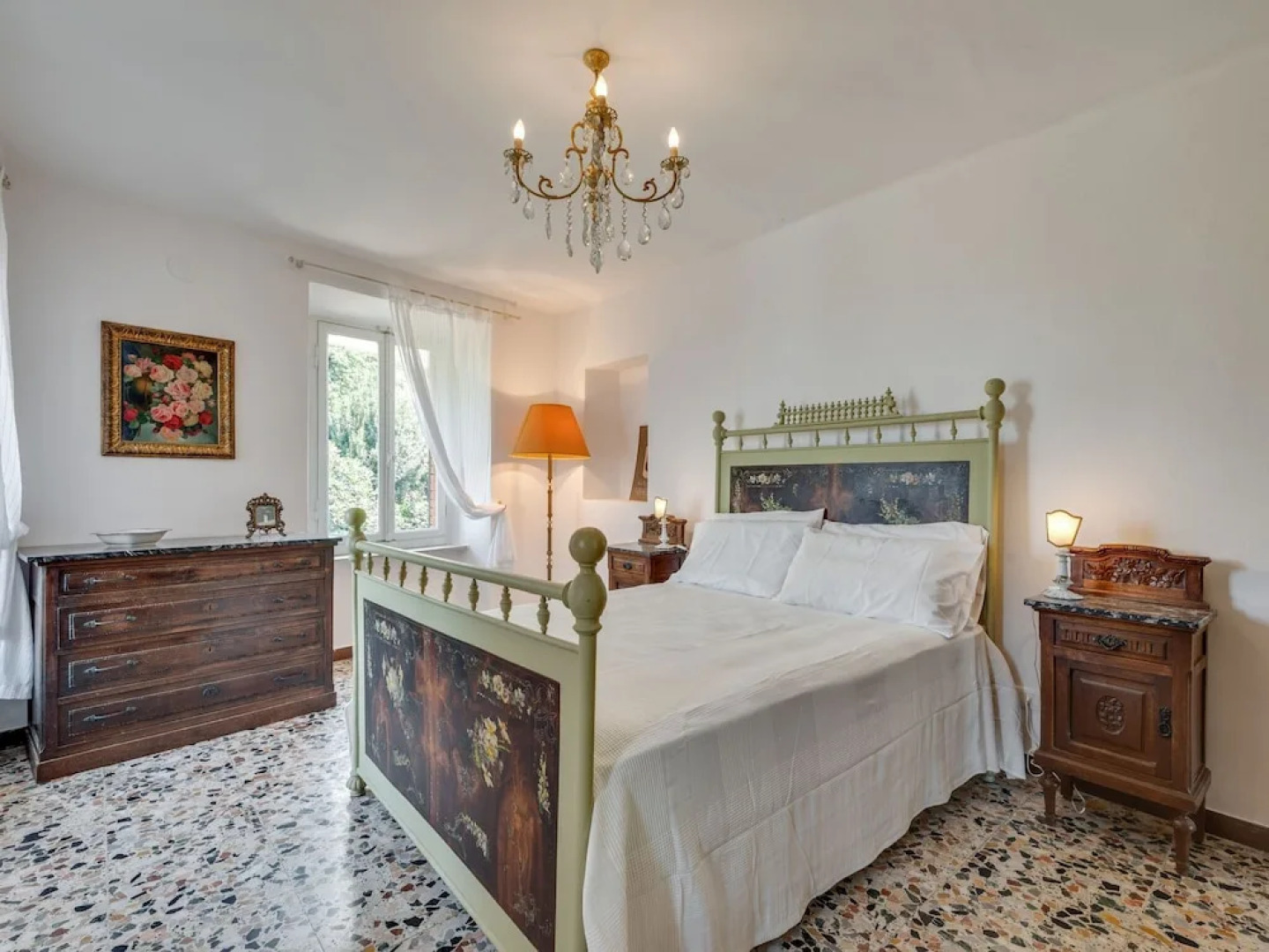 Sun-kissed Holiday Home in Calosso With Roof Terrace