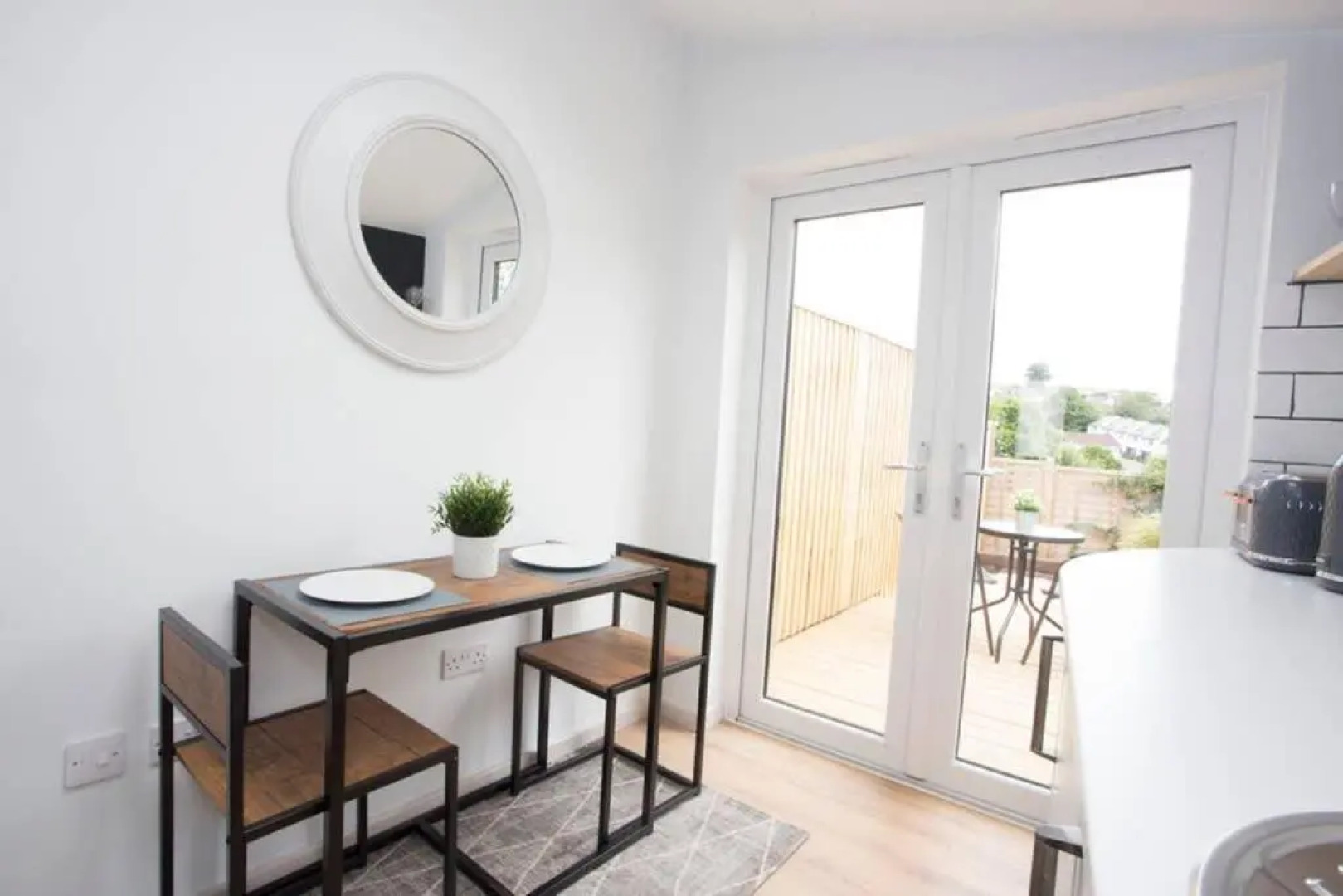 Cosy, modern annexe in Totnes