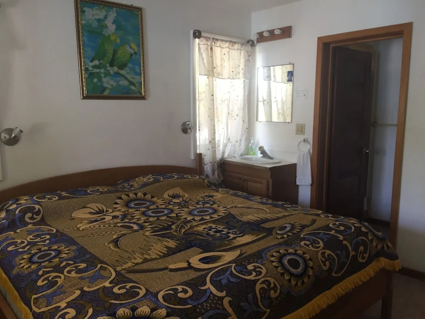 Maya Breeze Inn