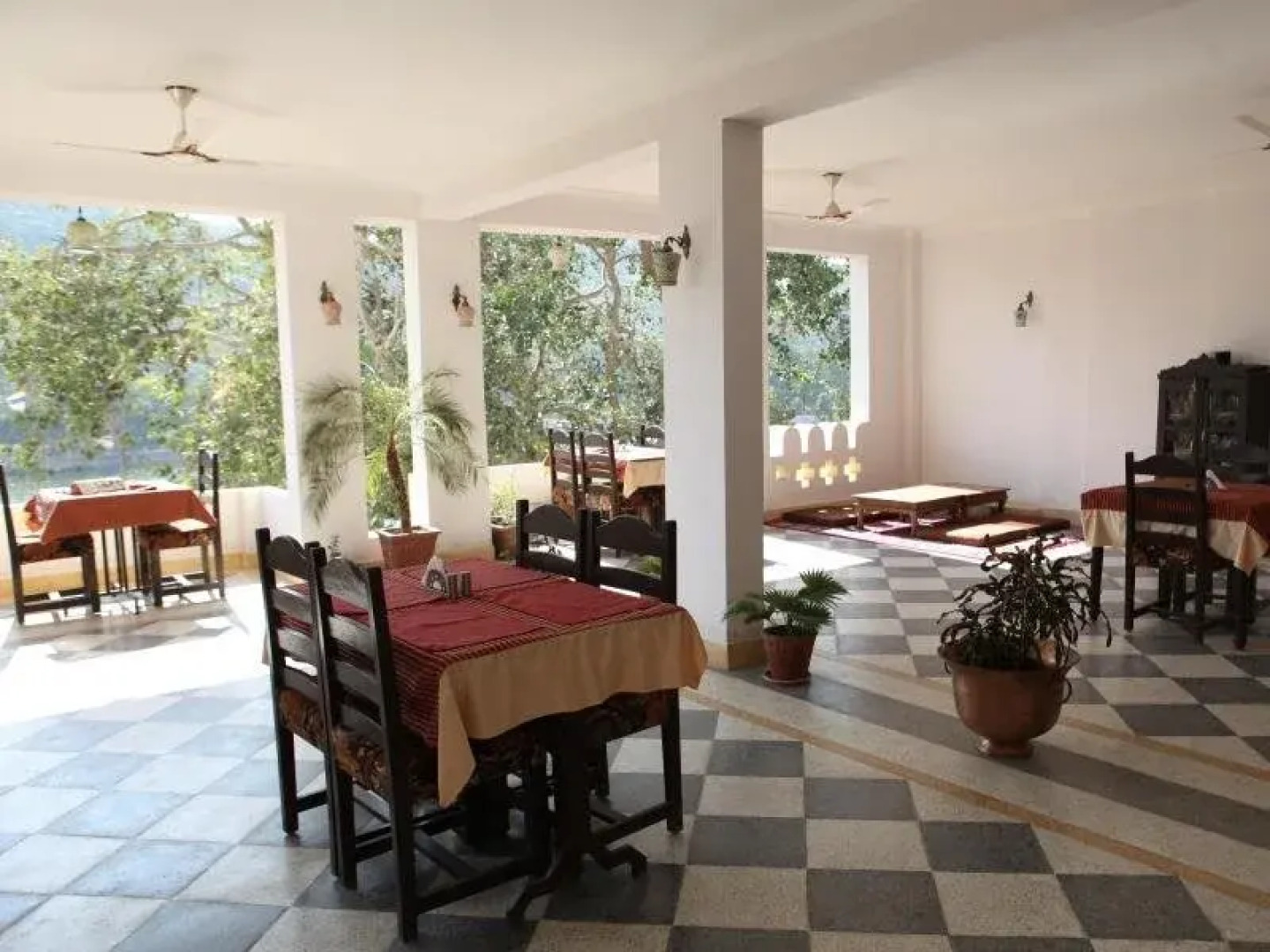 Haveli Katkoun Guest House