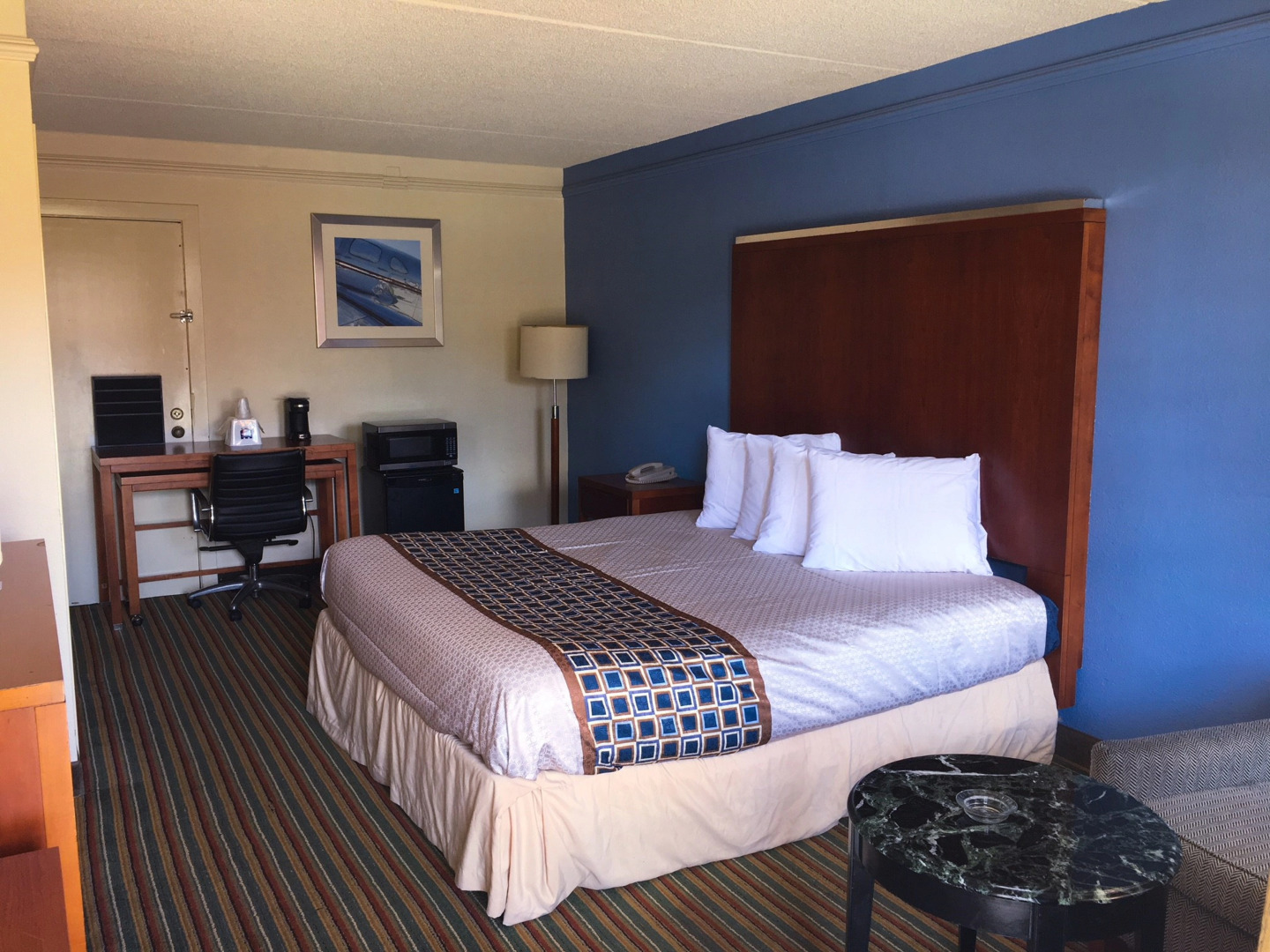 Knights Inn - Lithonia