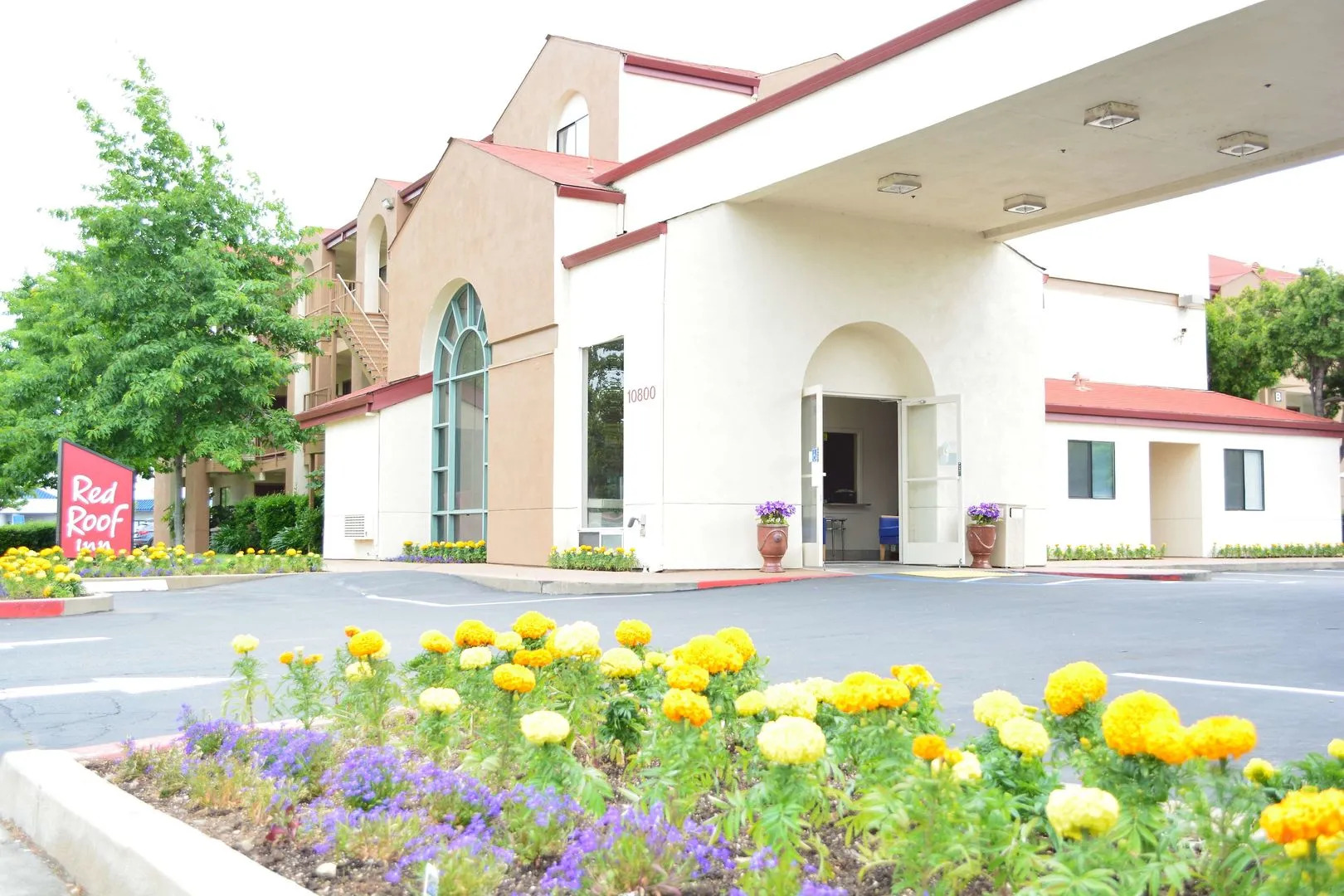 California Inn & Suites Rancho Cordova - Sacramento