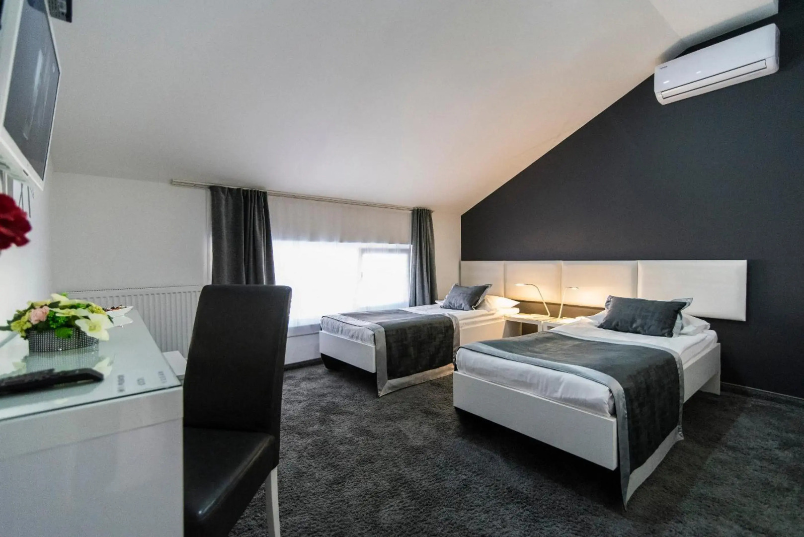 Hotel Cool Zagreb Airport