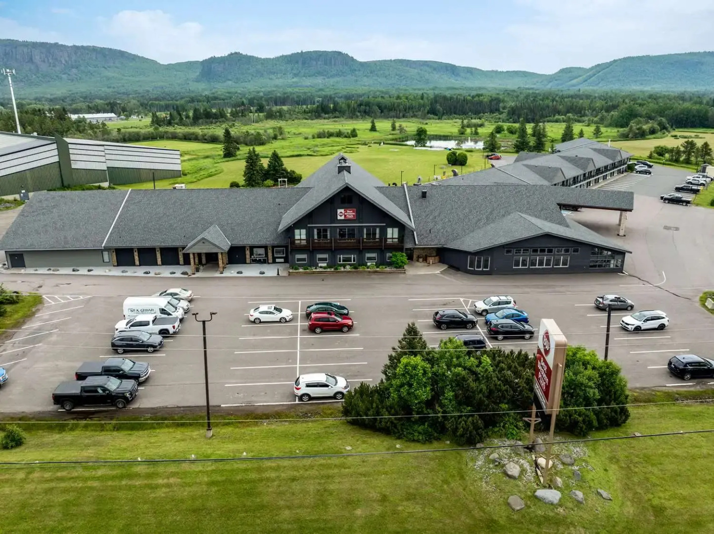 Best Western Plus Nor' Wester Hotel & Conference Centre