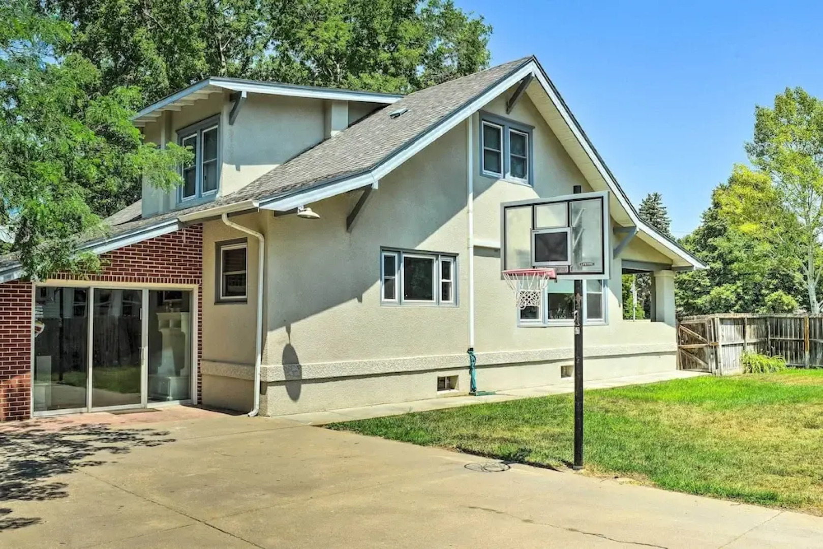Pet-friendly Ogallala Home ~ 7 Mi to Lakefront!