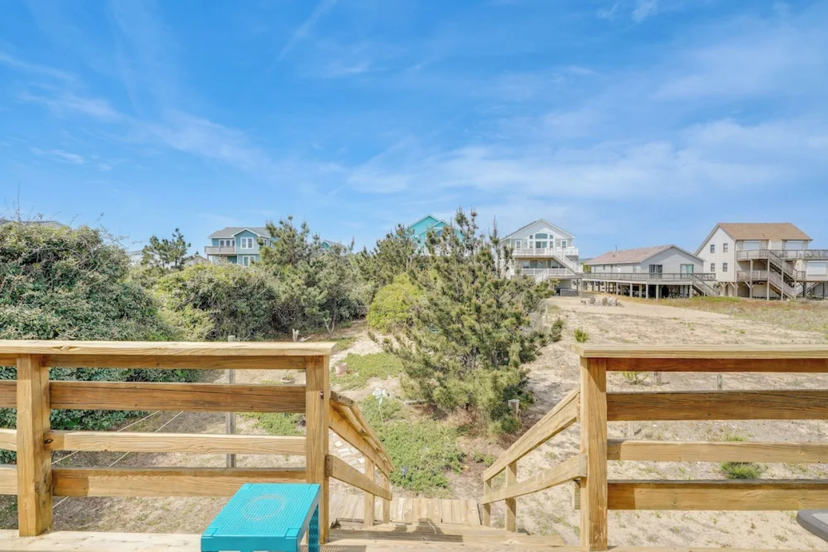 Updated Kitty Hawk Semi-oceanfront w/ Ocean Views