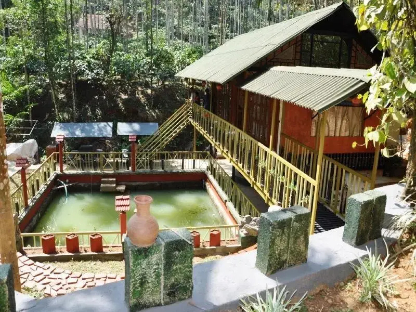 Brook Streak Resorts