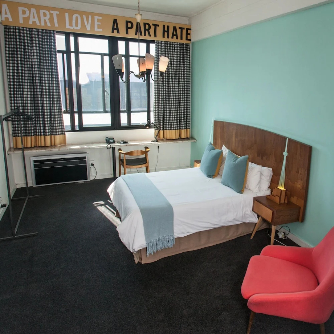 12 Decades Art Hotel
