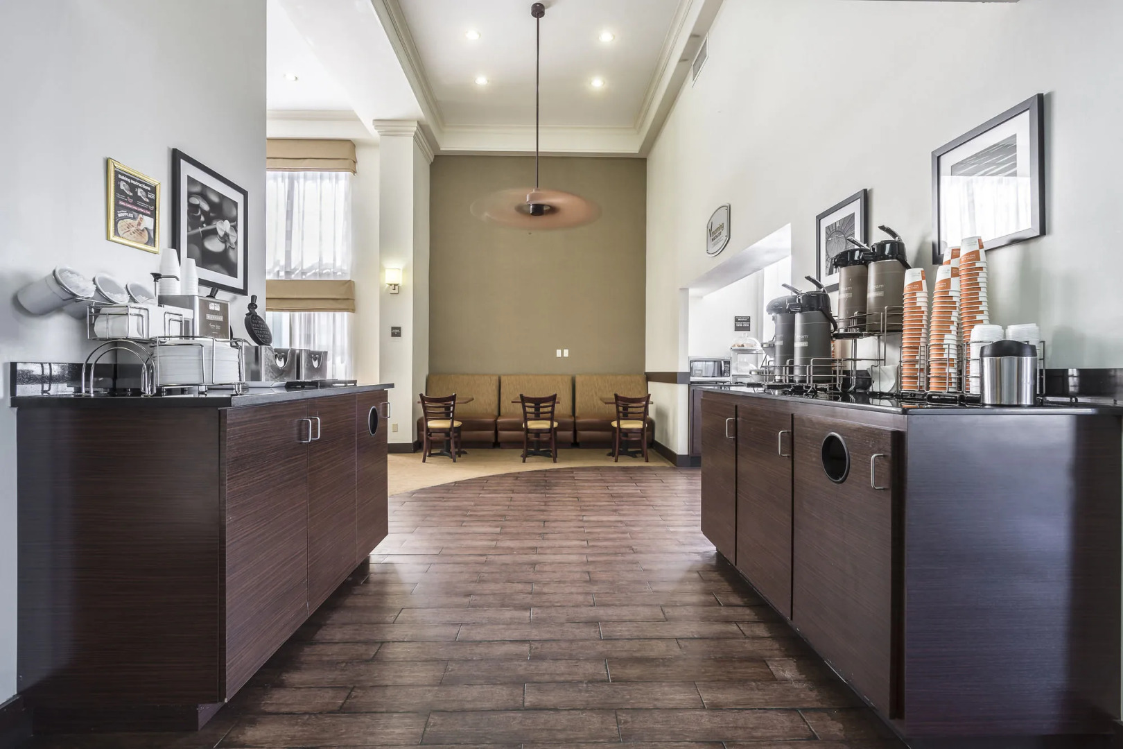 Sleep Inn On The Beach