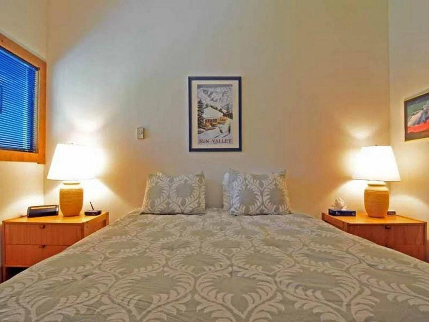 Greyhawk Condominiums Warm Springs, Great Location for Bike and Ski