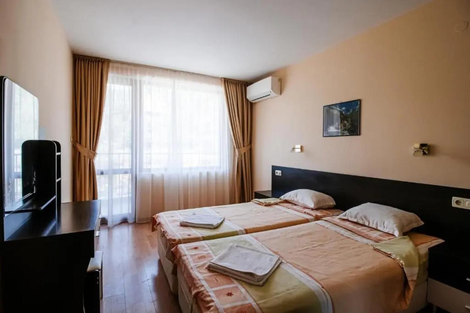 Отель Ред Игуанна