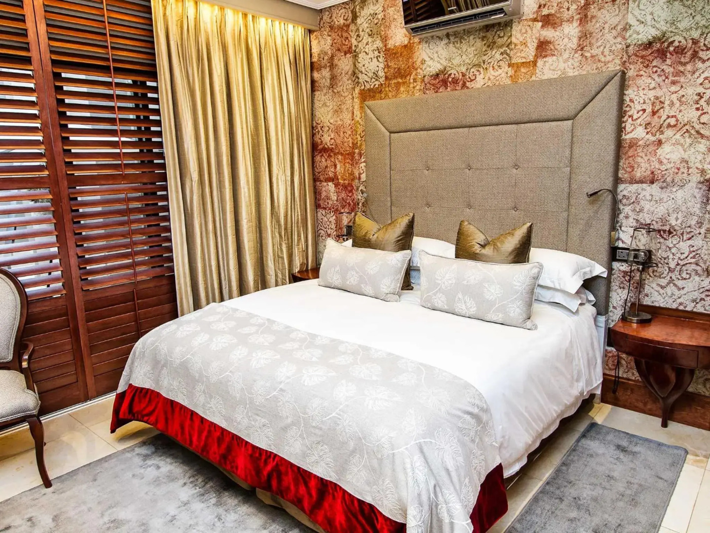 Kimberley Anne Small Luxury Hotel