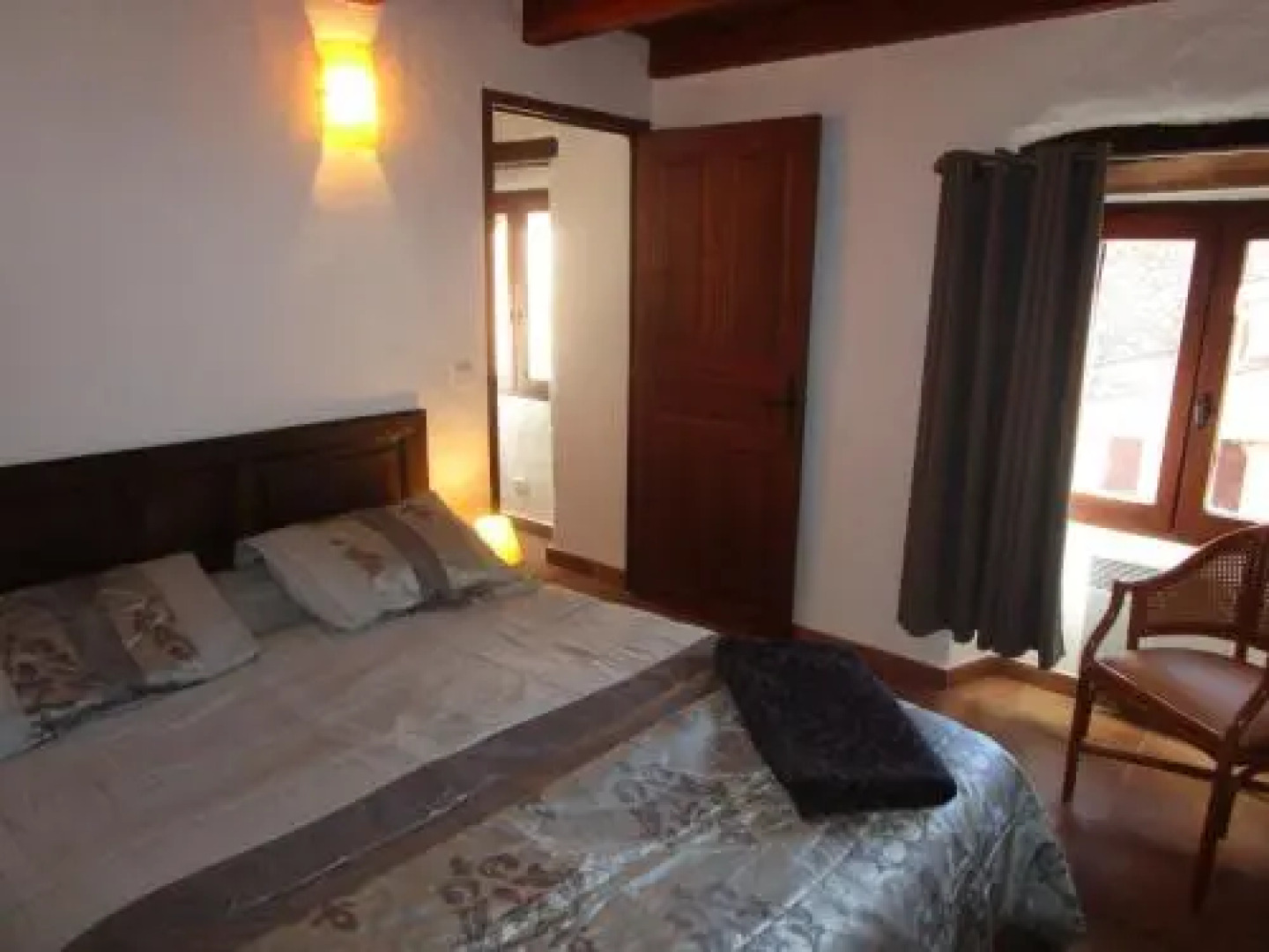 Gite Piazza Alla Pietra- Ota