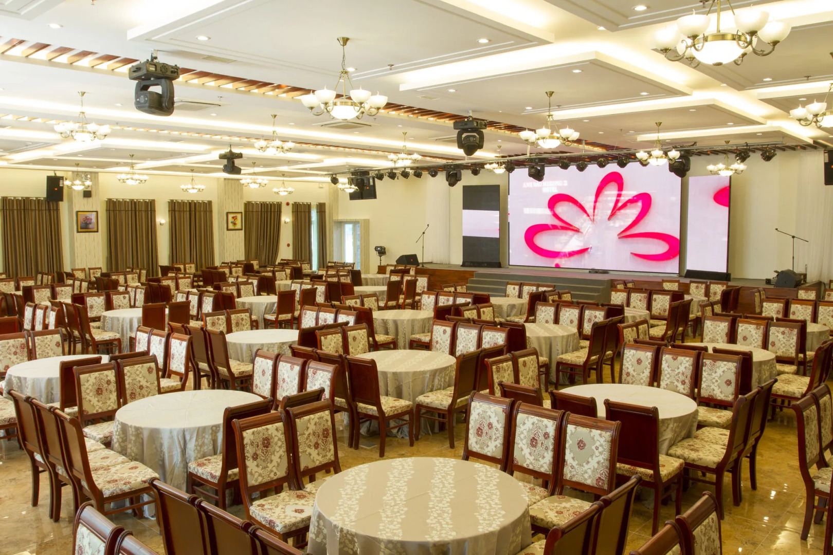 Anh Dao Mekong 2 Hotel