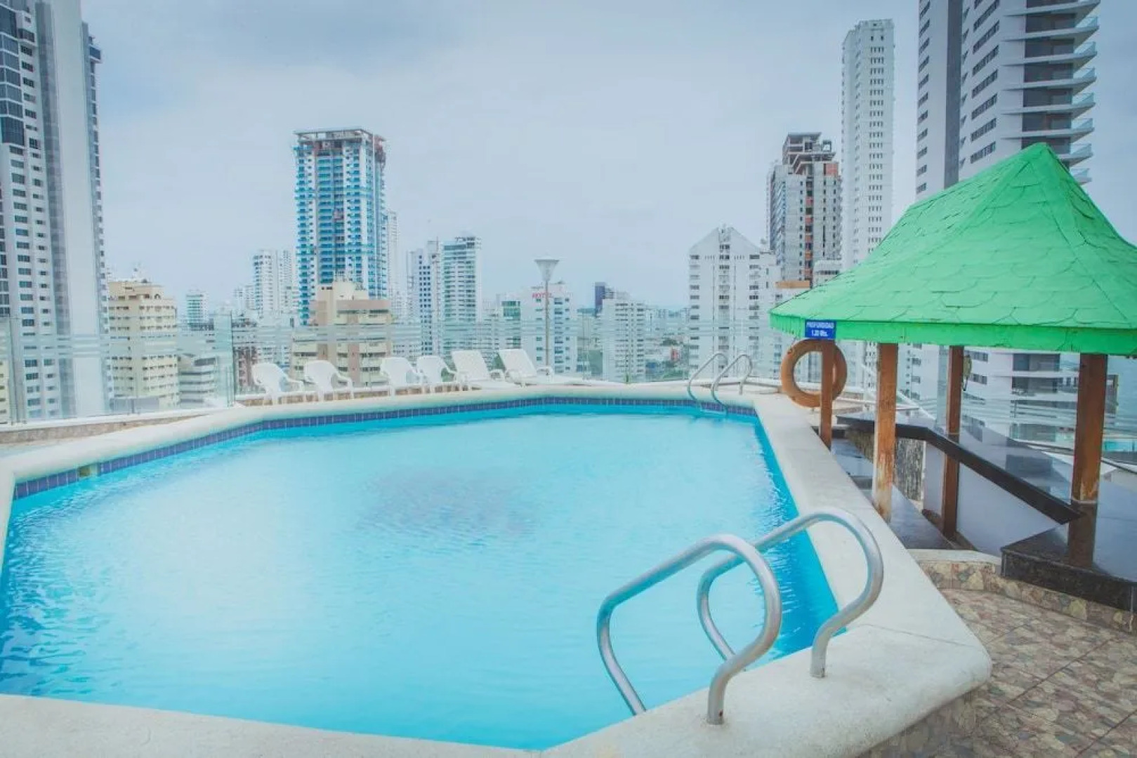 Apartment In Bocagrande