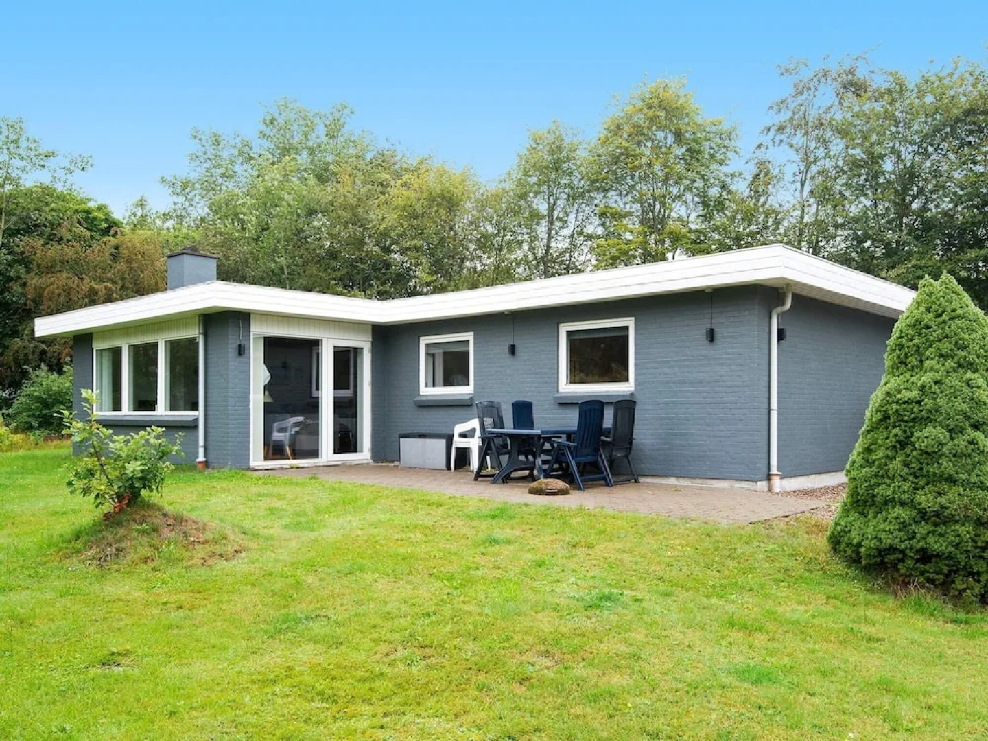 6 Person Holiday Home in Toftlund