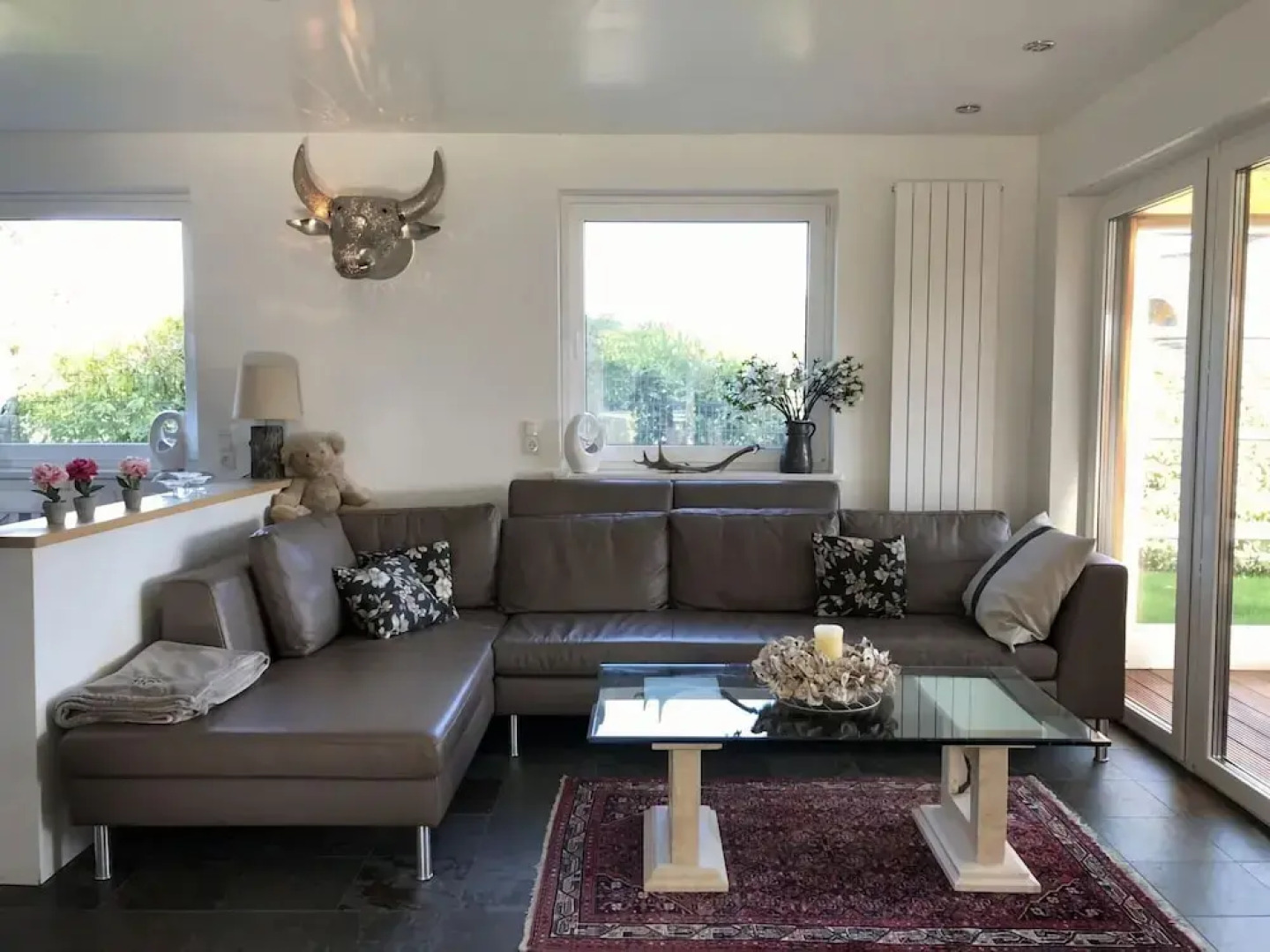 Schaal Lake Residence