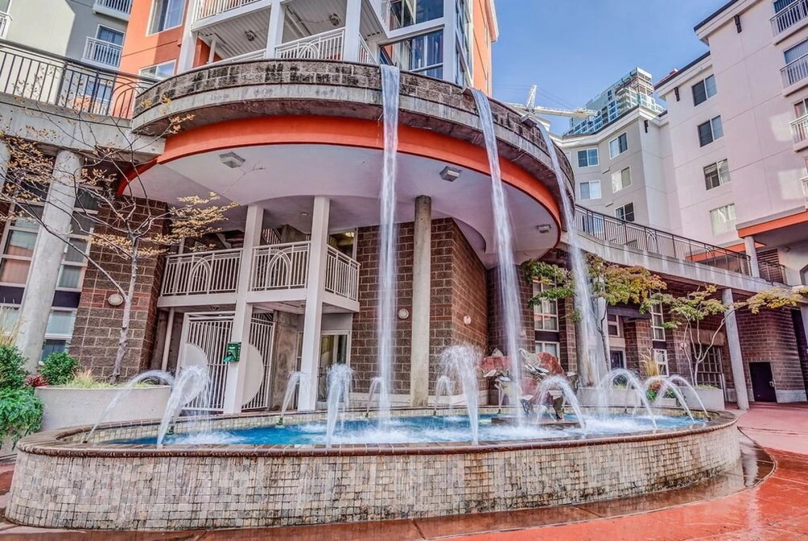 Fountain Court Cascade Retreat - Two Bedroom Apartment