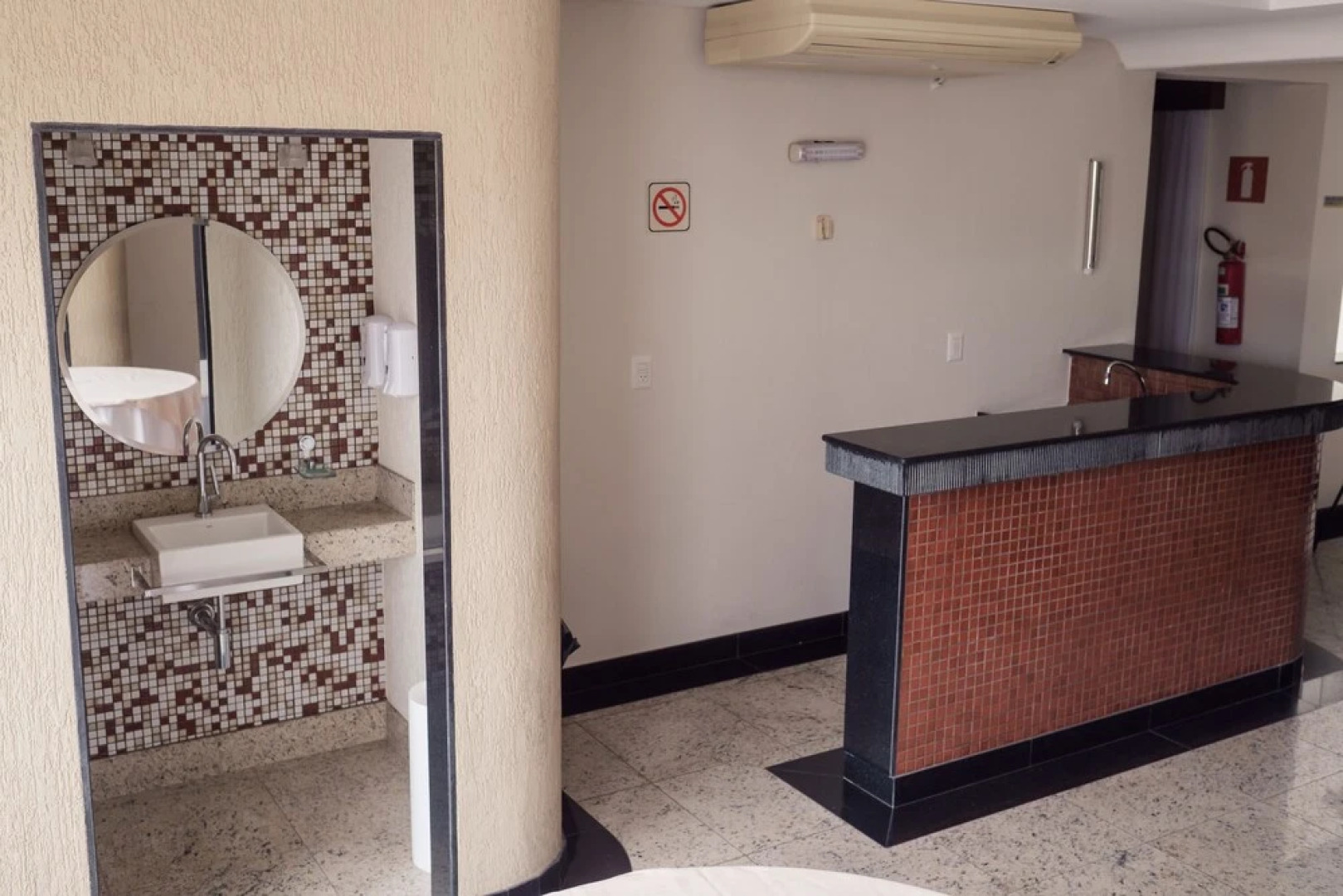 Ibituruna Center Hotel