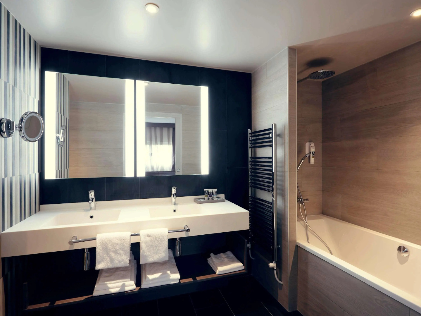 Mercure Orange Centre