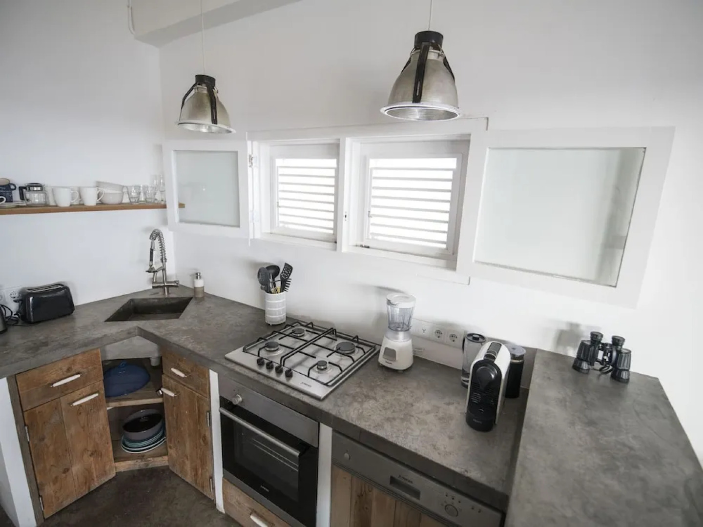 Modern Apartment in Pietermaai Near Sea