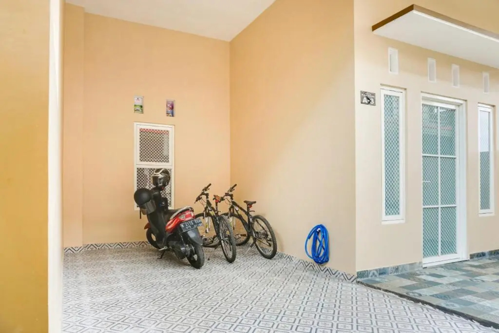 OYO Life  91569 Omah Wijaya Kusuma Syariah