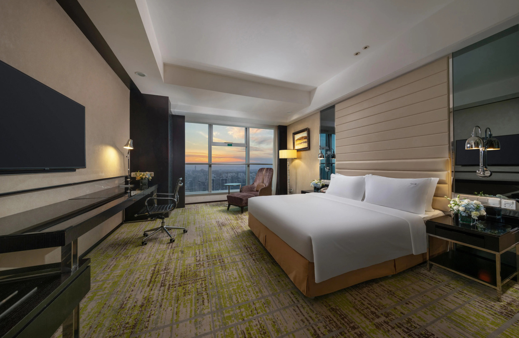Holiday Inn Beijing Focus Square by IHG