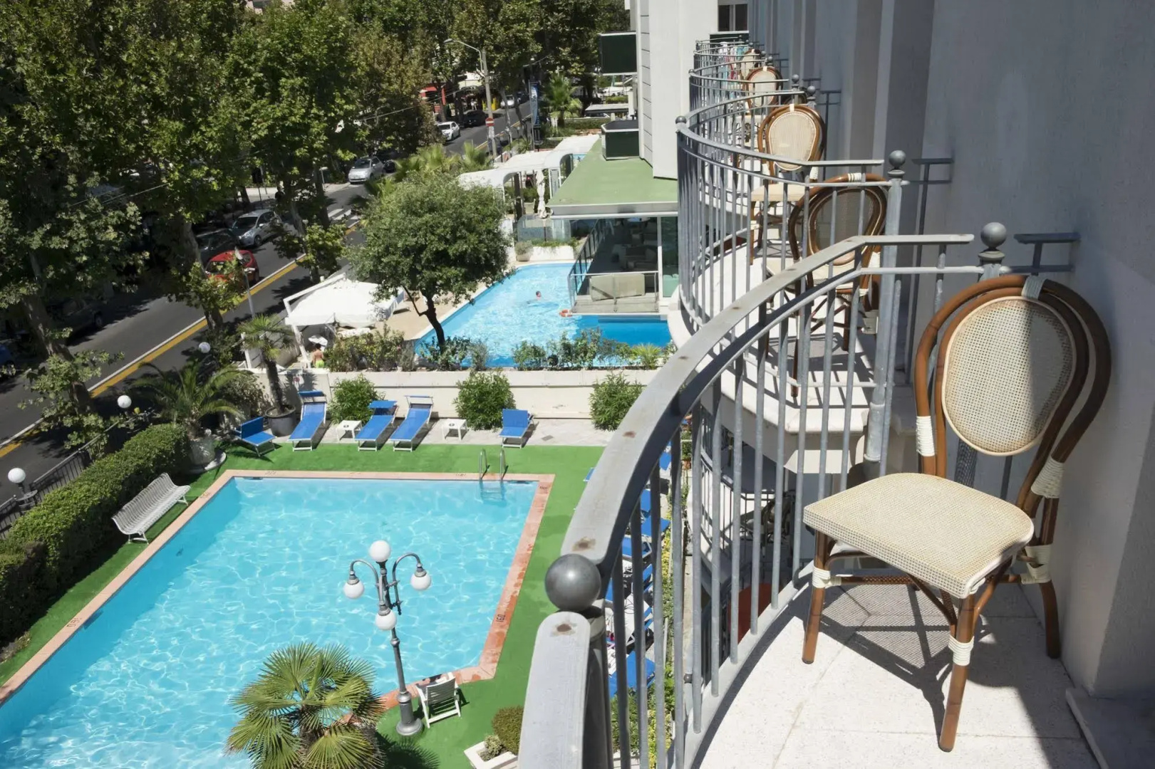 Hotel Ambassador