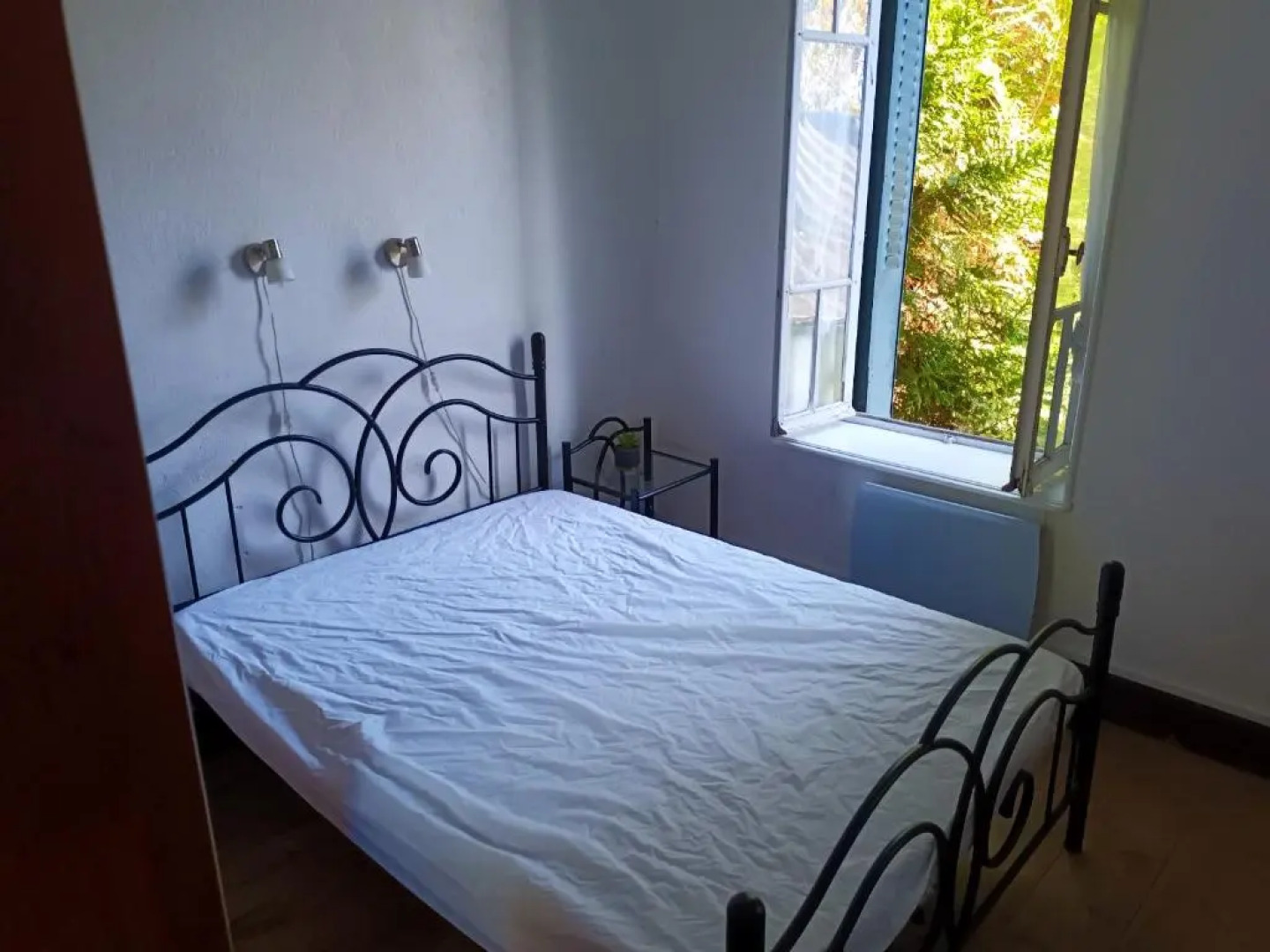 Maison de 6 chambres avec vue sur la ville jardin clos et wifi a Murol