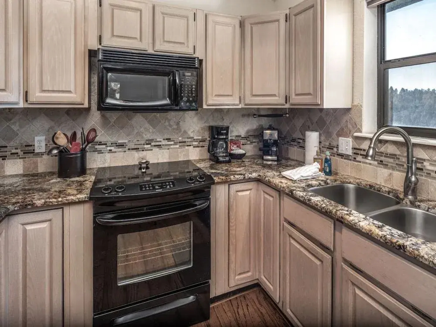 Sierra Lake Vista 5 Bedrooms