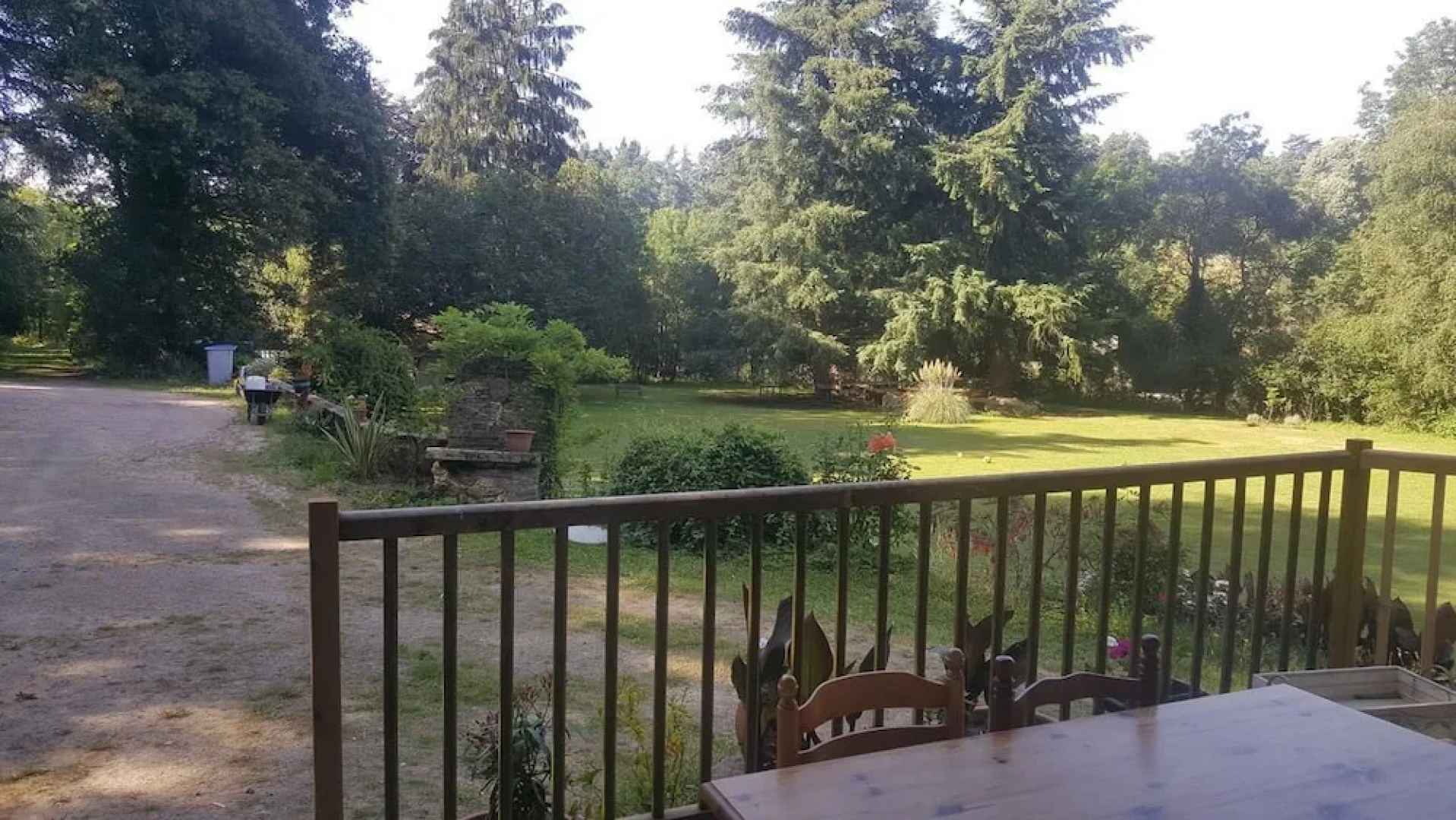 Gite - Côté jardin