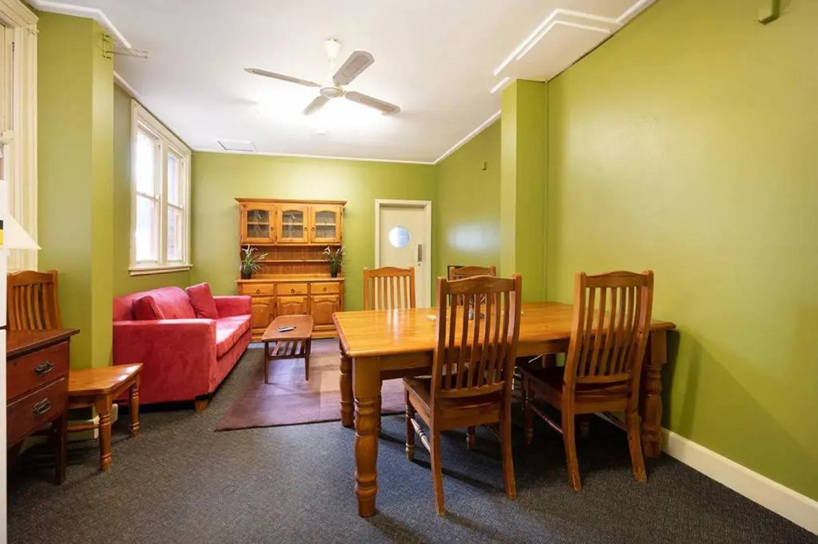 Commercial Travellers House