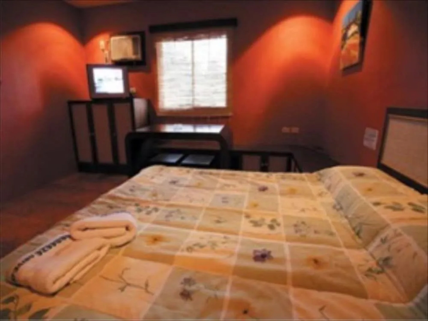 Seabreeze Lodge and Cafe