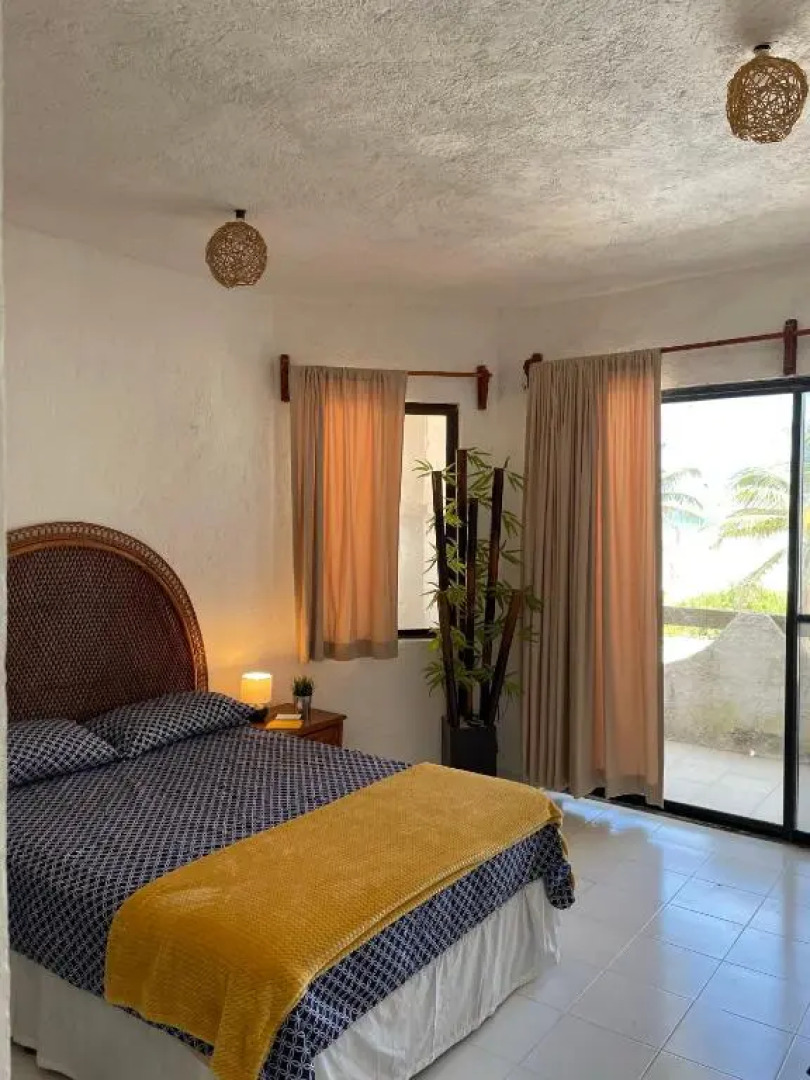 Condominio Frente al Mar de 2 Habitaciones