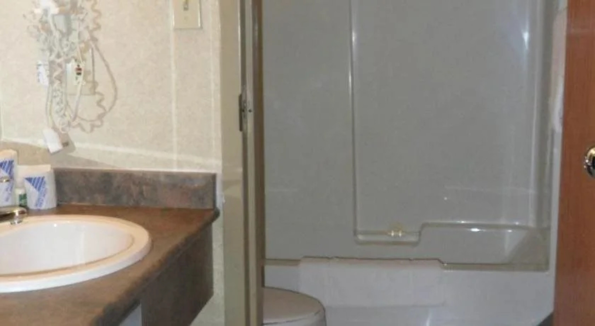 Lakeview Inns & Suites - Hinton