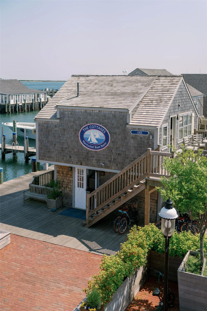 The Cottages at Nantucket Boat Basin